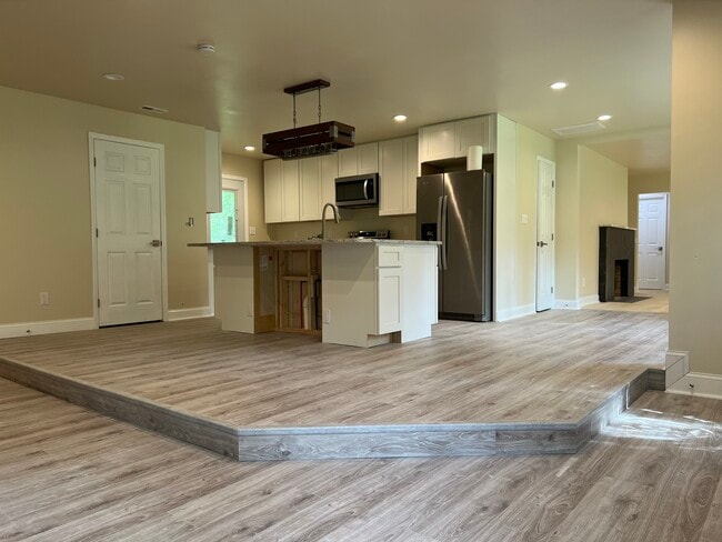 Photo - 119 Wilmot Dr