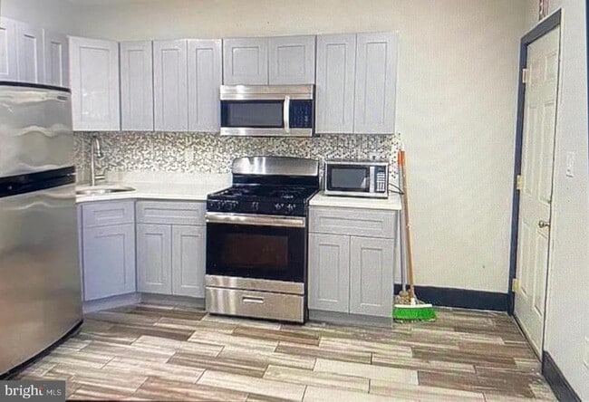 Photo - 4754 Alhambra Ave