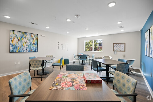 Flex Room