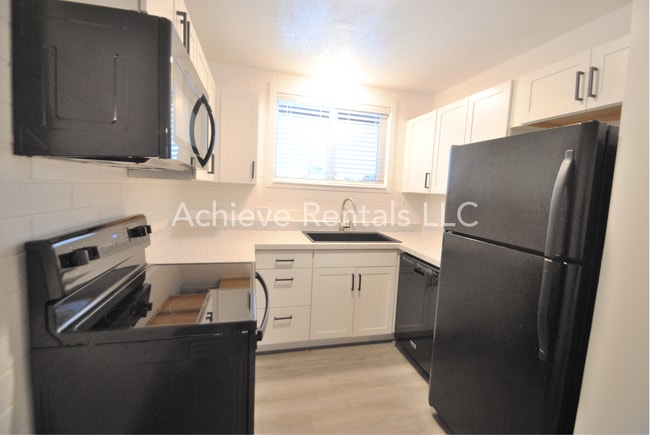 277 Bridger Dr Unit D