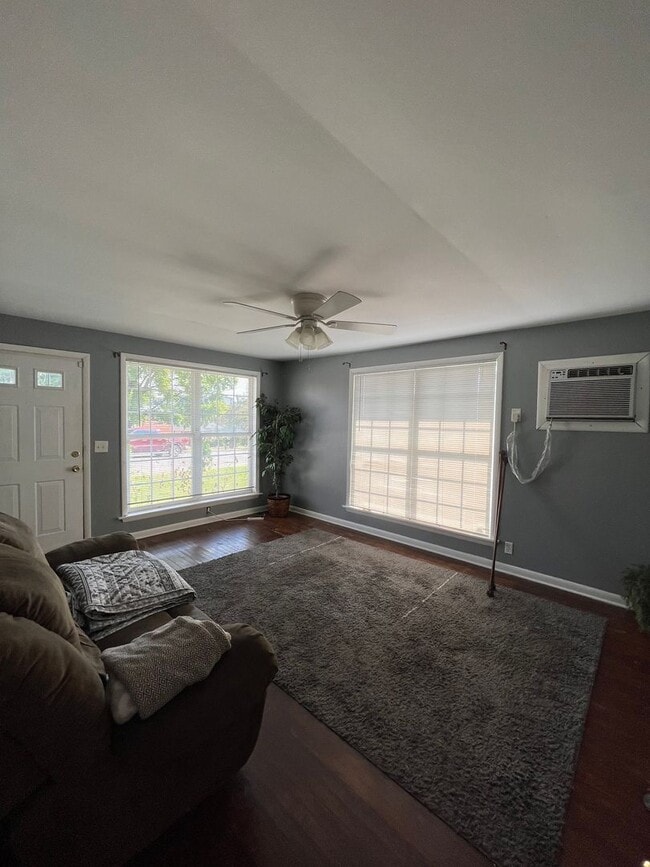 Photo - 3301 Batavia St Unit A
