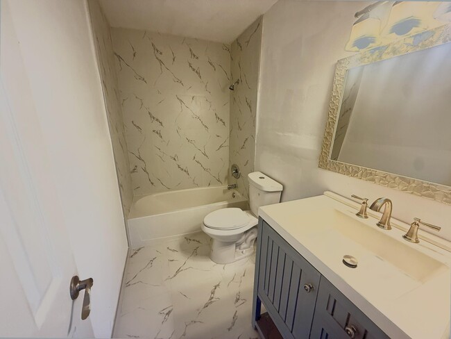 Photo - 1650 NW 52nd Ave