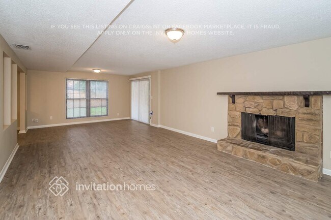 Photo - 11503 Americana Ln