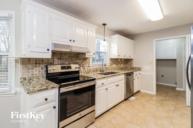 Photo - 3005 Manchester Dr