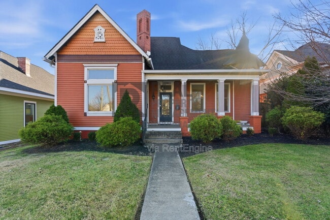 Building Photo - 1208 Woodland St