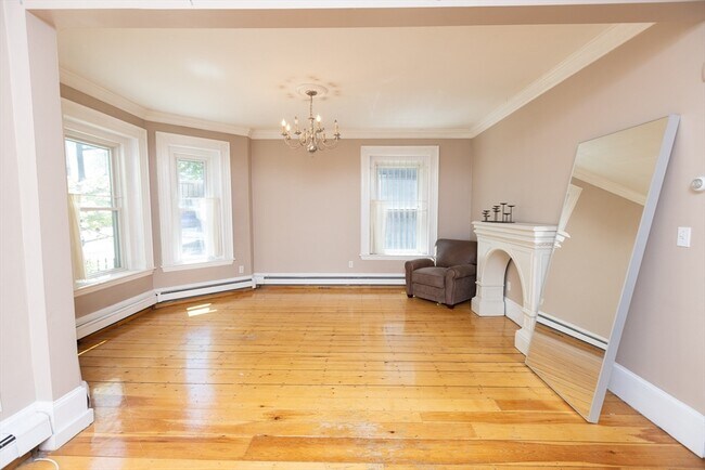 Photo - 29 Monument Sq Unit 2