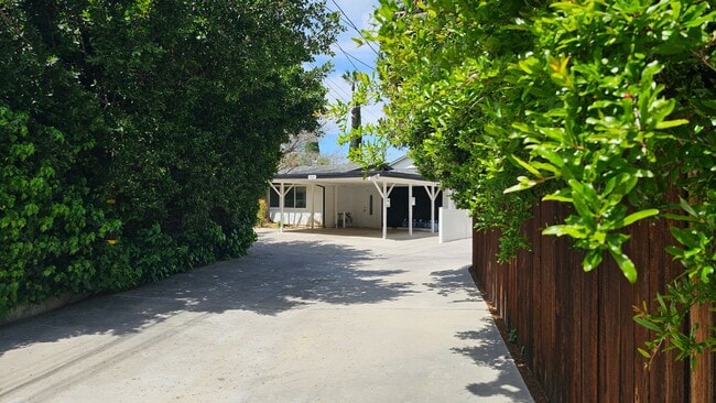 Photo - 20811 Tiara St