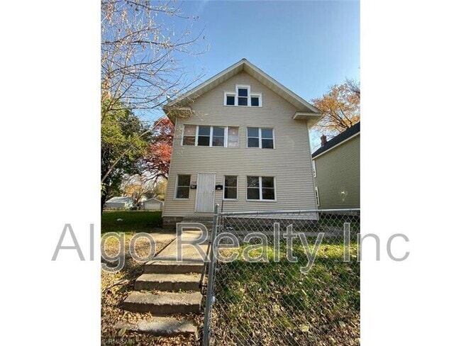 Building Photo - 3008 Emerson Ave N Rental