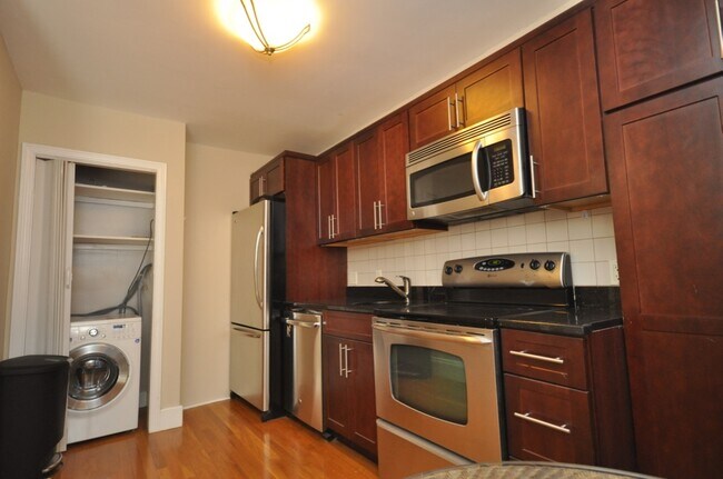 Photo - 218 Newbury St Unit 4R