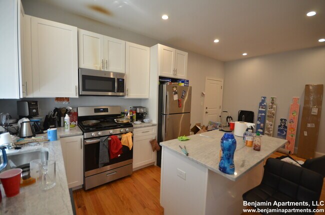 Photo - 6A Islington St Condo Unit A