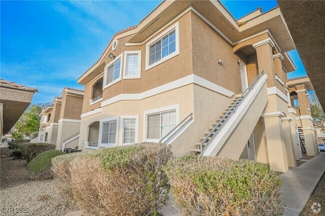 Building Photo - 833 Aspen Peak Loop Unit 2216 Rental