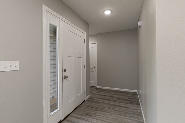 Photo - 321 Dogwood Pl