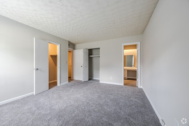 2BR, 2BA - 1245SF - Bedroom 2