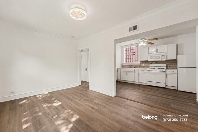 8735 S Langley Ave Unit 2N