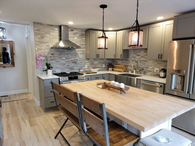 Photo - 76 Milk St Unit 1