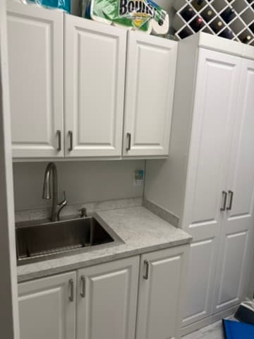 Cuarto de lavado y conexiones para lavadora y secadora - 395 S Crow Creek Dr NW Unidad Crow Creek