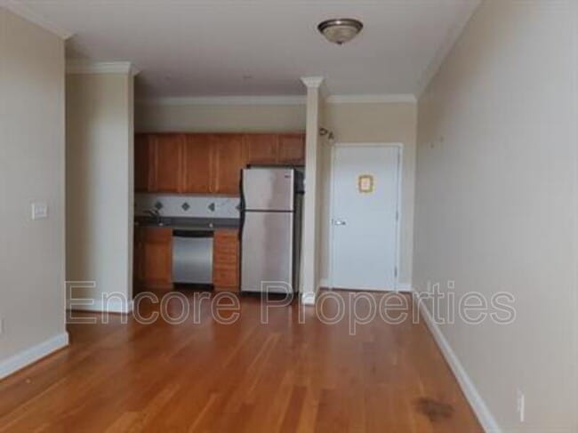 Photo - 510 E Broad St Unit 220