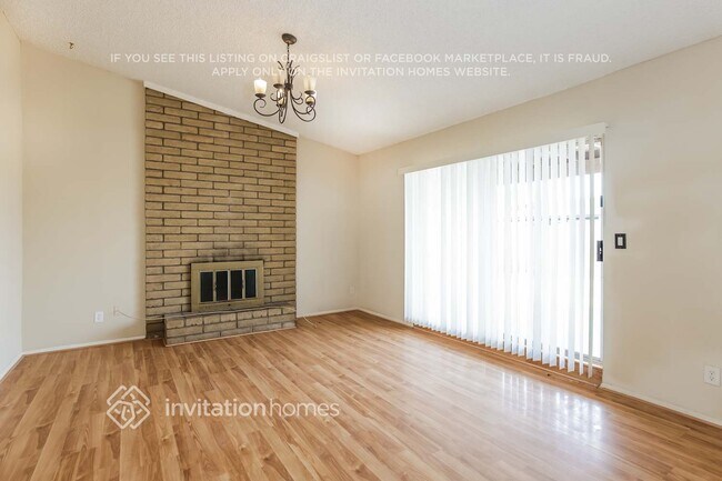 Photo - 1643 W Muriel Dr