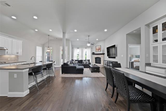 Building Photo - 709 Field Crossing Rental
