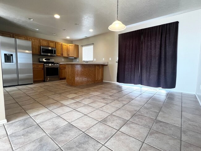 Photo - 3 Bedroom/2 Bathroom Home in Ogden