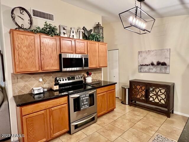 Photo - 21624 N 46th Pl