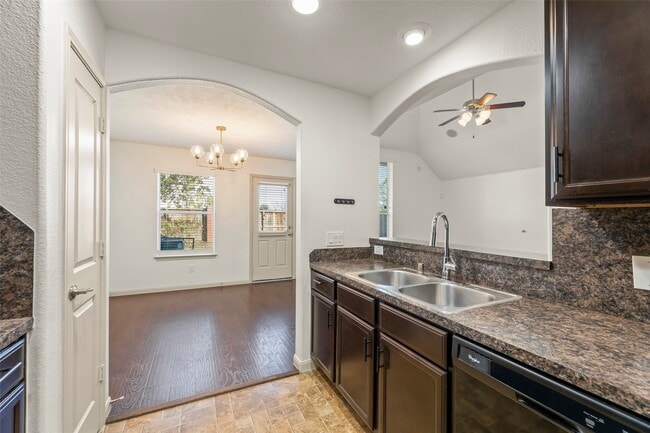 Photo - 3406 Inverness Path Lane