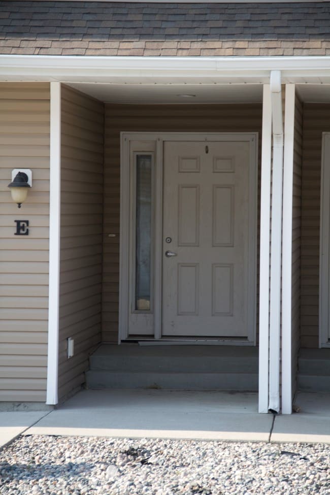 The Pines Townhomes Front Entrance