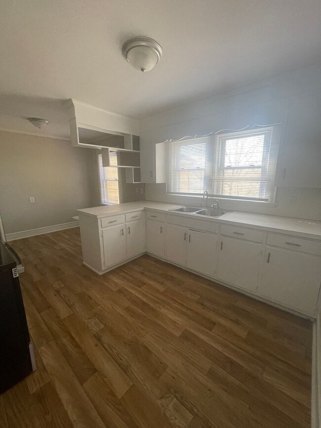 Photo - Adorable 3 bedroom 1 bath home Located in Hickory