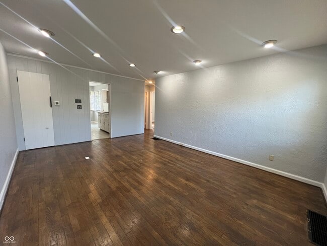 Photo - 77 W Westfield Blvd