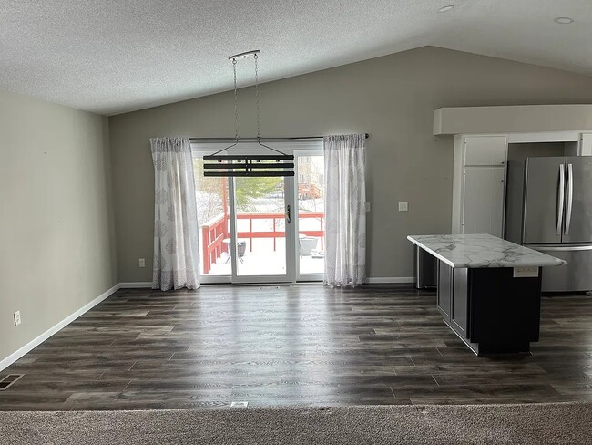 Photo - 209 Heidi Ct Unit 209 Heidi Ct