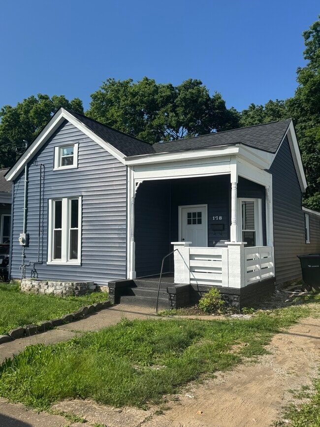 Photo - 178 E Sixth St Casa