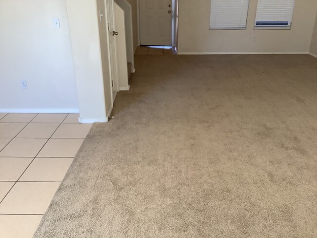 Photo - 5726 Quay Dr NE