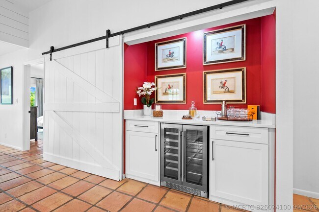 2542 Bedford Mews Dr