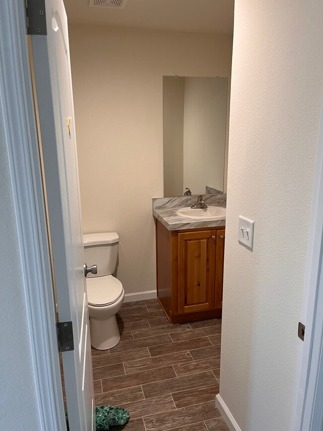 Photo - 2934 Summers Ln