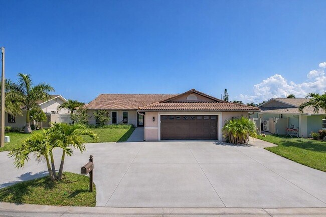 Photo - 3841 Rudder Way