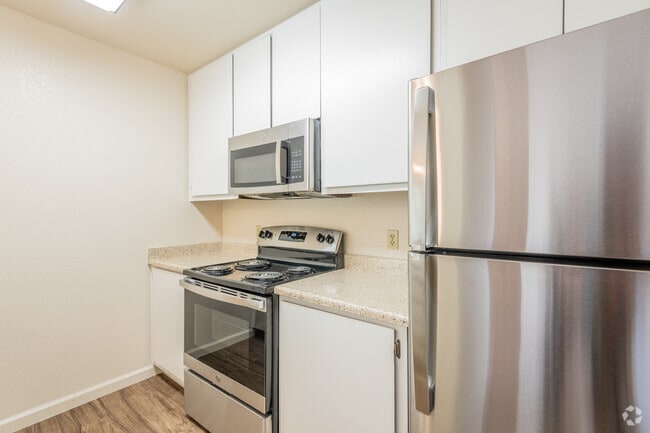 1BR, 1BA