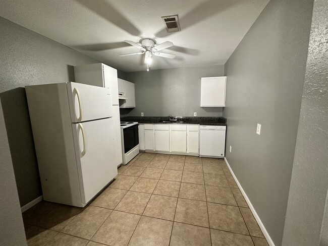 21333 W Knox Dr Apartment Unit 3 - Porter, TX | ForRent.com