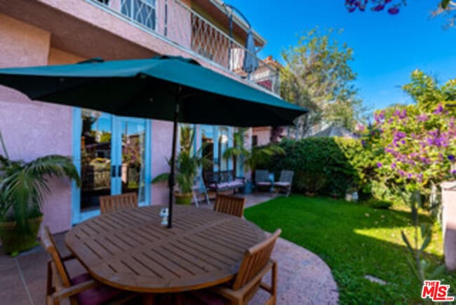 Photo - 225 Sherman Canal