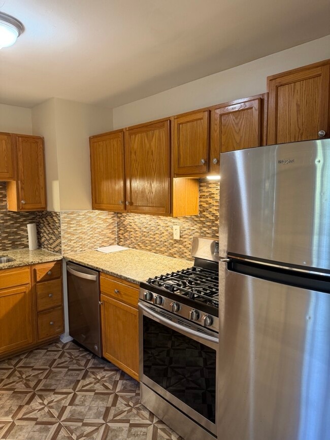 Photo - 1068 Palafox Dr NE