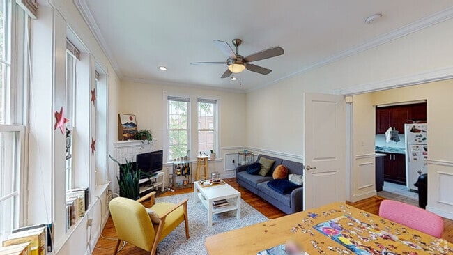 Building Photo - 12 Glenville Ave Rental