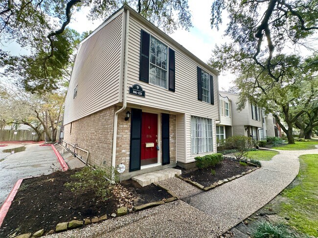 Photo - 806 Wax Myrtle Ln