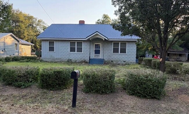 719 N Church St Unit house