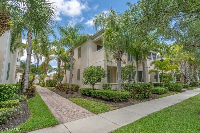 Building Photo - 28474 Villagewalk Blvd