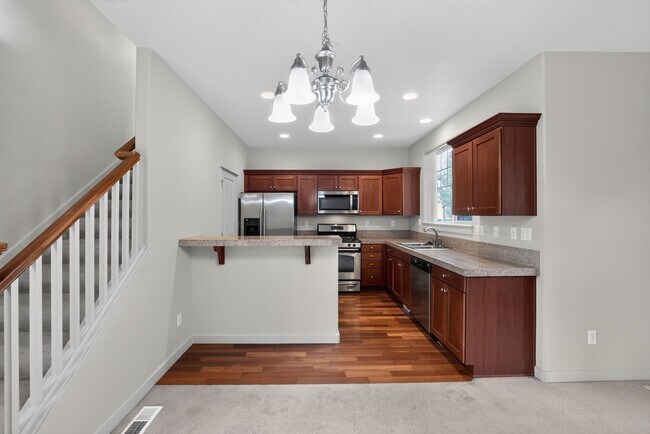 Photo - 7130 NE Ridge Dr
