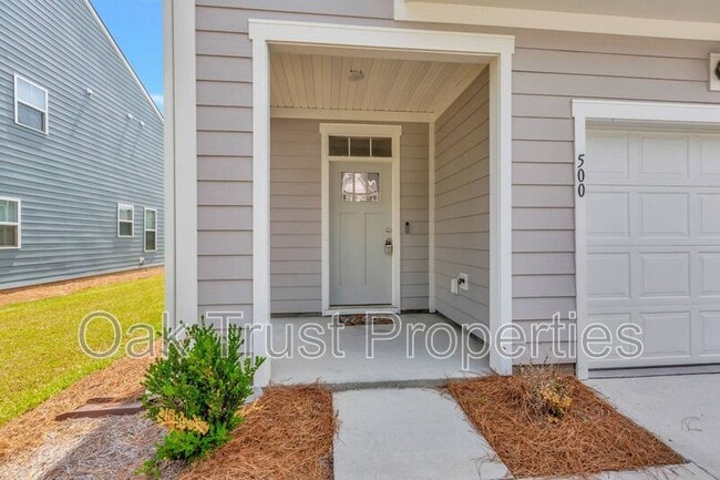 Photo - 500 Trotters Ln