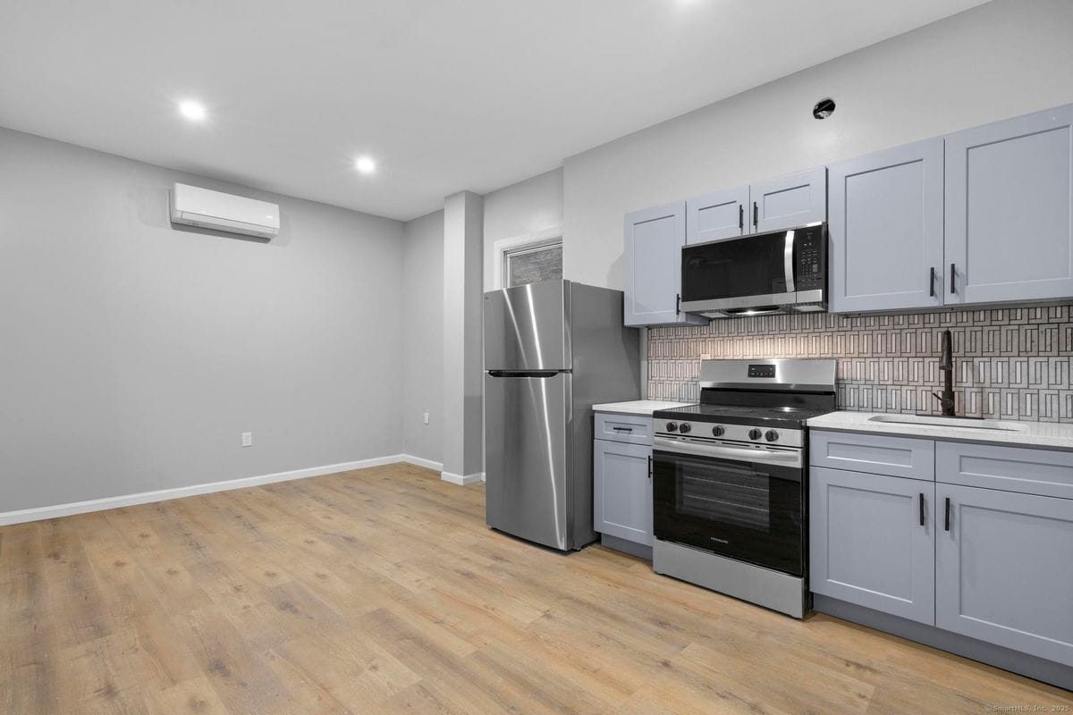 Photo - 140 Grand St Unidad 2A