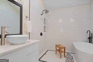 Photo - 2265 Dauphine St