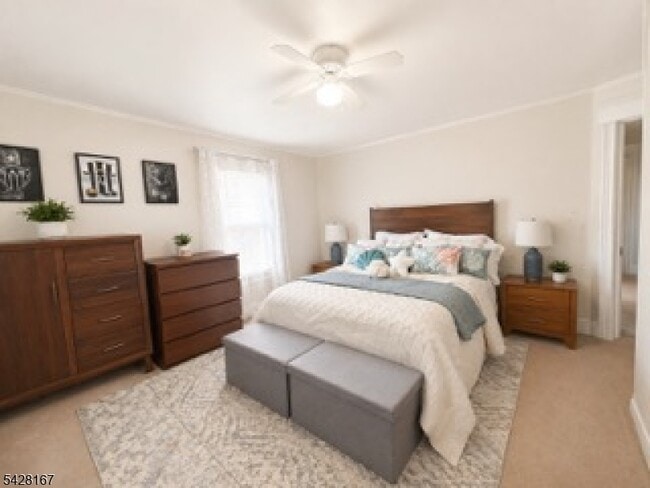 Photo - 211 Walnut Ave