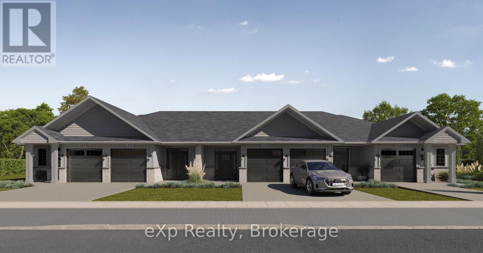 Photo - 66 Absalom St E