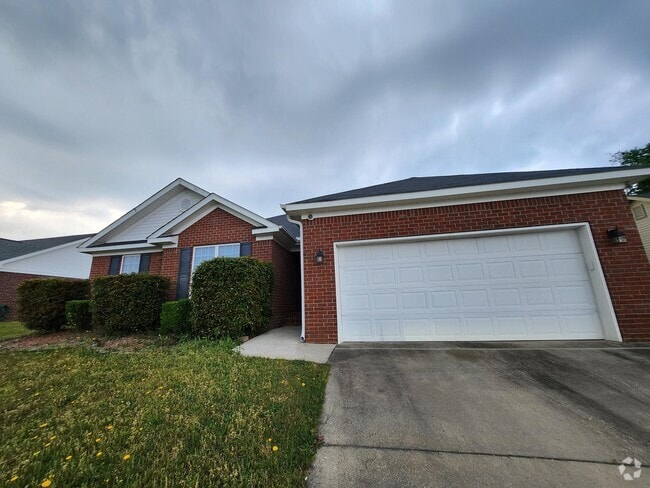 Building Photo - 2006 Darwood Dr Rental